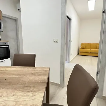 아파트 Nela Appartament *