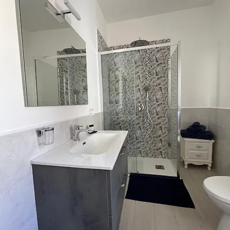 Nela Appartament 아파트 *